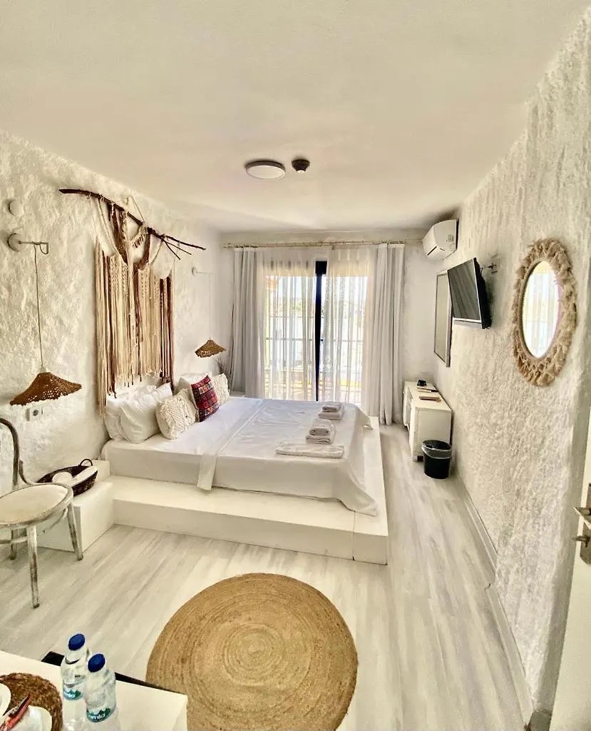 Bedroom Hotel Alacati (Adults Only)